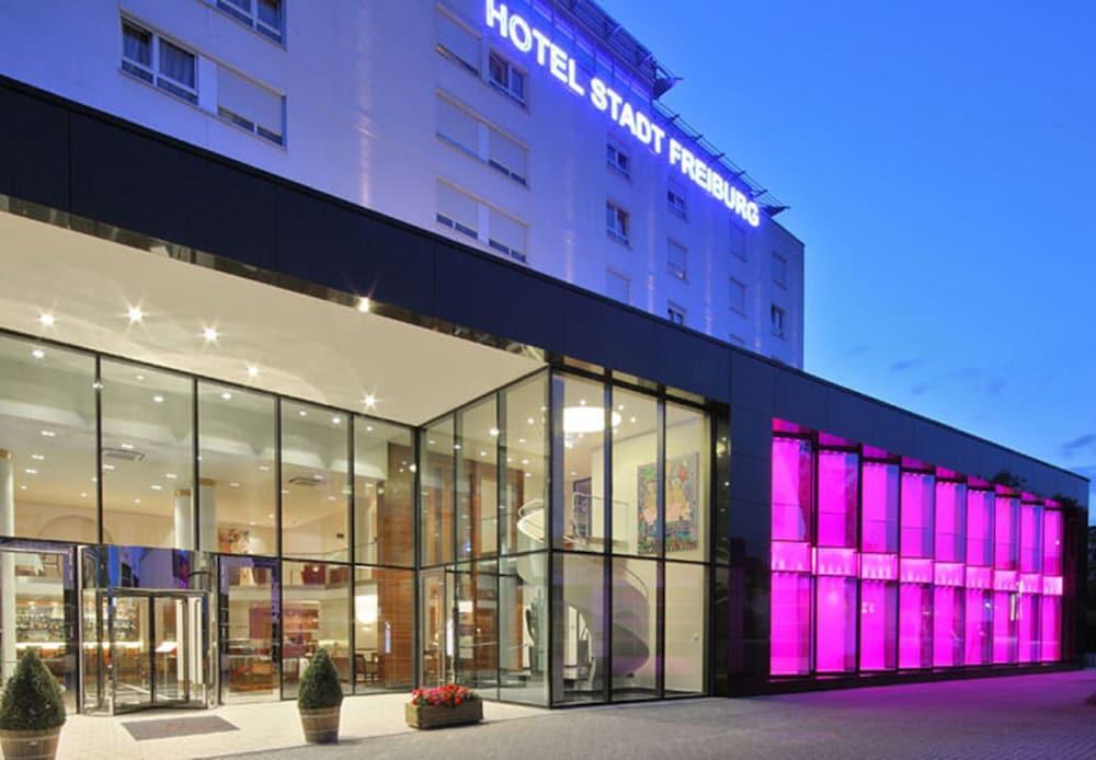 Stadt Hotel