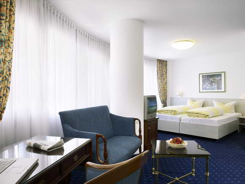 Hotel Stadt 4*